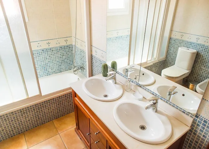 Atlantic Ocean Private Pool By Holidays